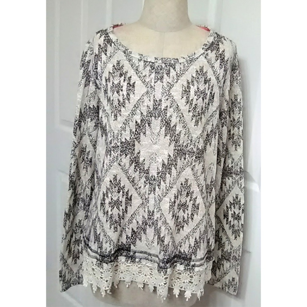 Xilaration Knit Top